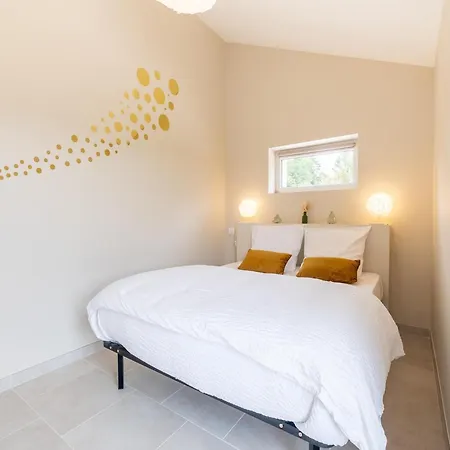 Holiday home Charming With Private Pool *