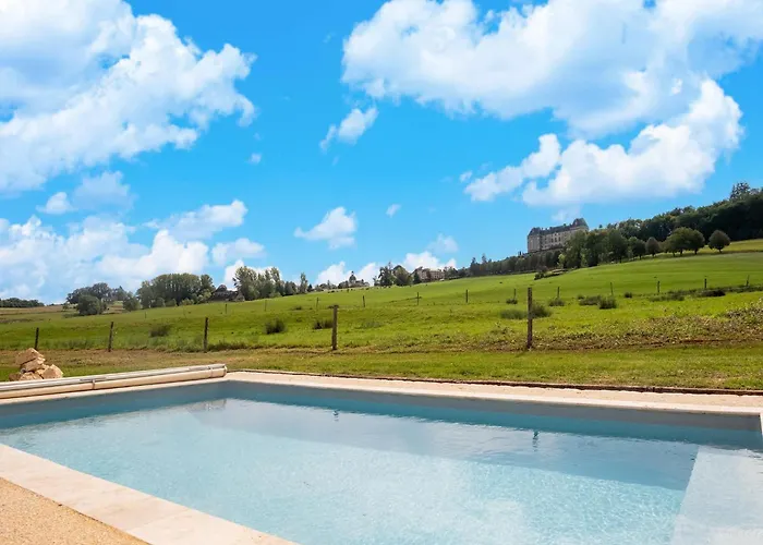 Charming With Private Pool Hautefort